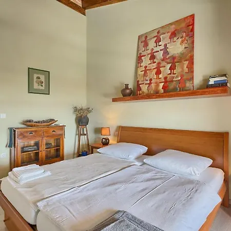 Arta Holiday home *